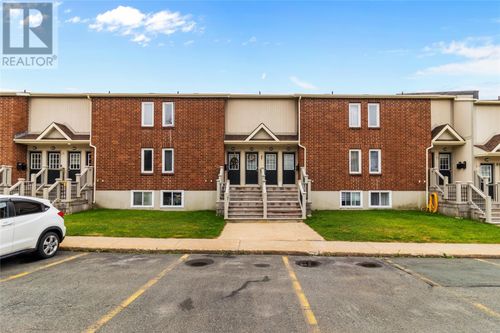 308-58 Pasadena Cres, St. John's, NL, A1E4S2 | Card Image