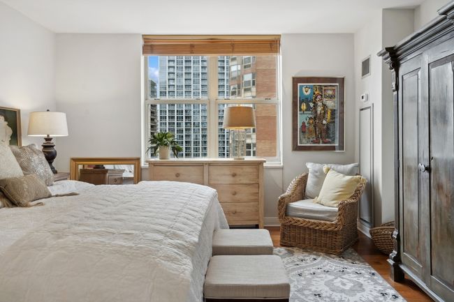 APT-1409 - 21 W Chestnut St, Condo with 2 bedrooms, 2 bathrooms and 1 parking in CHICAGO IL | Image 15
