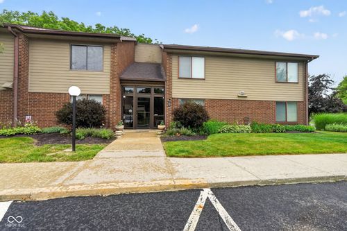 a-101 Knoll Ct, Noblesville, IN, 46062-8998 | Card Image