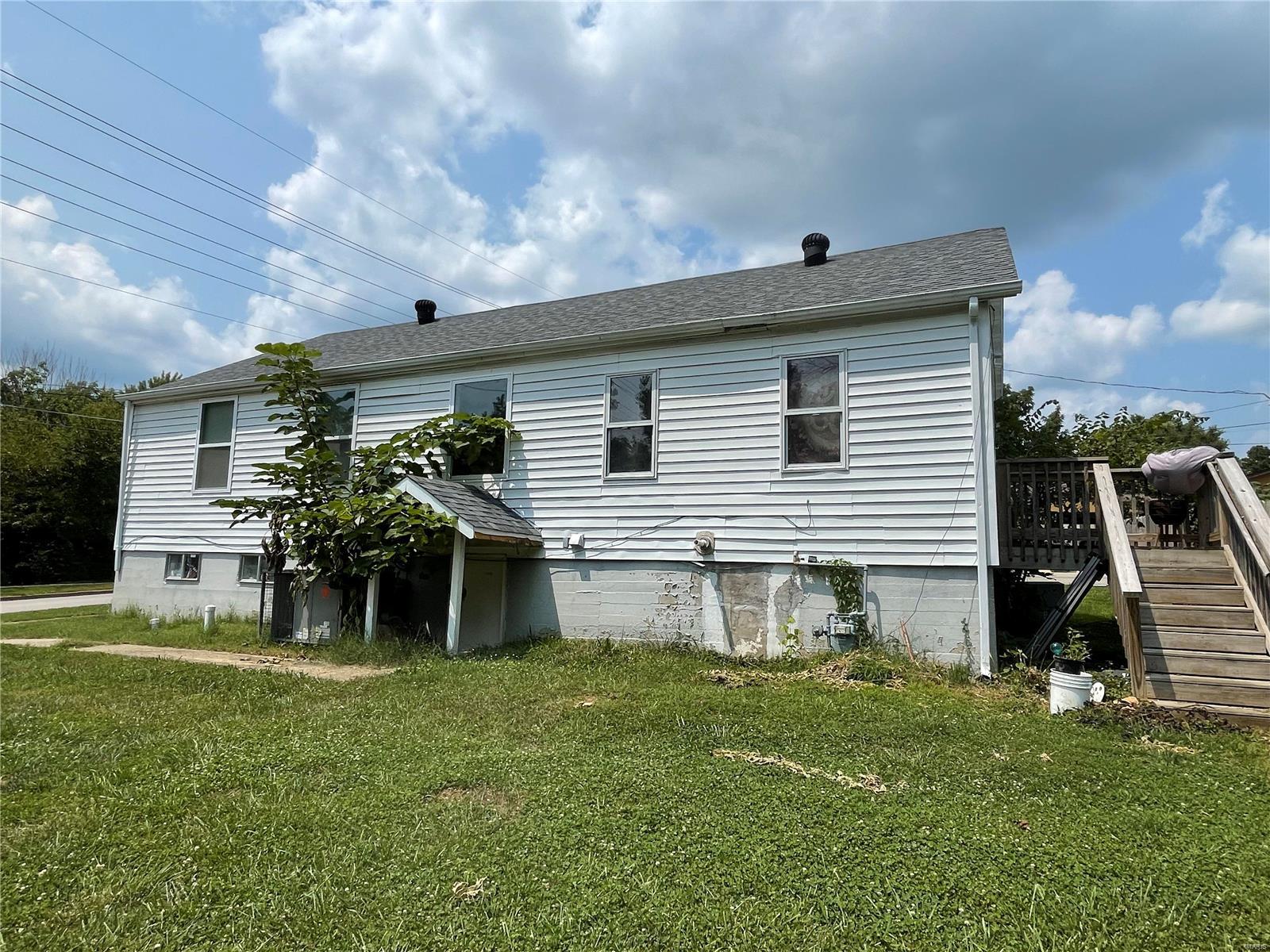 Rhodes Ave, Rolla, MO 65401