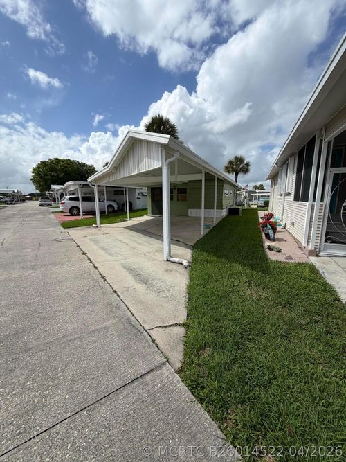 6511 Se 56th St, Okeechobee, FL, 34974-2557 | Card Image