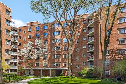 apt-7se-1862 Sherman Ave, Evanston, IL, 60201-3736 | Card Image
