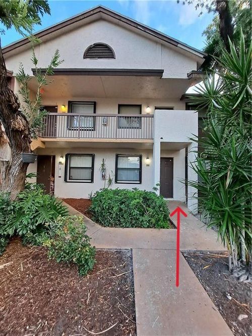 9838-9838 Nob Hill Ct, Sunrise, FL, 33351-4618 | Card Image