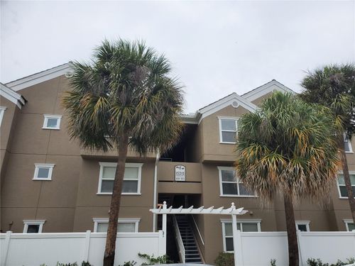 1009-15215 Amberly Dr, TAMPA, FL, 33647-2159 | Card Image