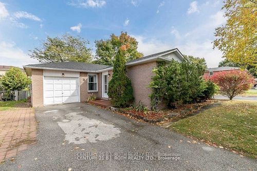 11 Cartwright Dr, Barrie, ON, L4M5P9 | Card Image