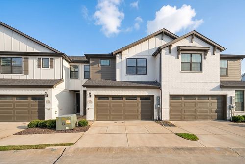 1129 Rusk Way, Lewisville, TX, 75077-2522 | Card Image
