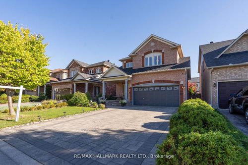21 Brooks Ave, Aurora, ON, L4G7W2 | Card Image