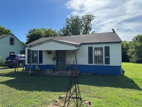 9208 Newhall St, Dallas, TX, 75232-5512 | Card Image