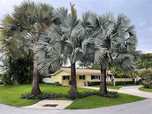 2728 Ne 27th Avenue, Lighthouse Point, FL, 33064 | Card Image