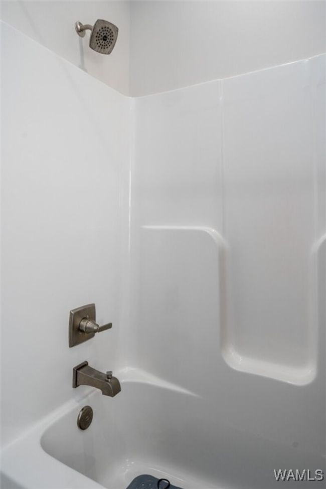 11210 Davis Pl, House other with 4 bedrooms, 3 bathrooms and null parking in Northport AL | Image 28