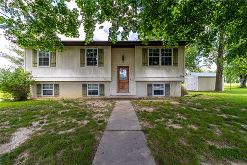 2656 Empire Drive, Altamont, IL, 62411 | Card Image