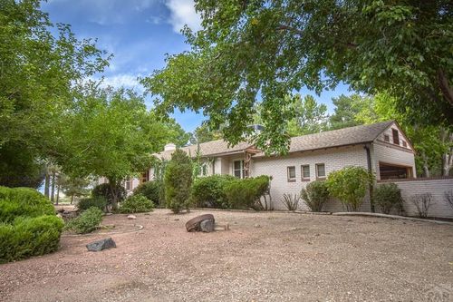 333 Carlile Ave, Pueblo, CO, 81004-1057 | Card Image