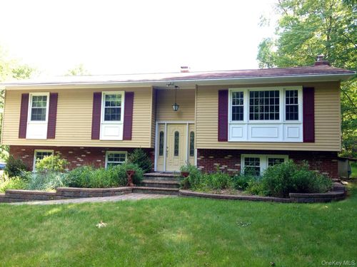 222 Highview Rd, Dover Plains, NY, 12522-5248 | Card Image