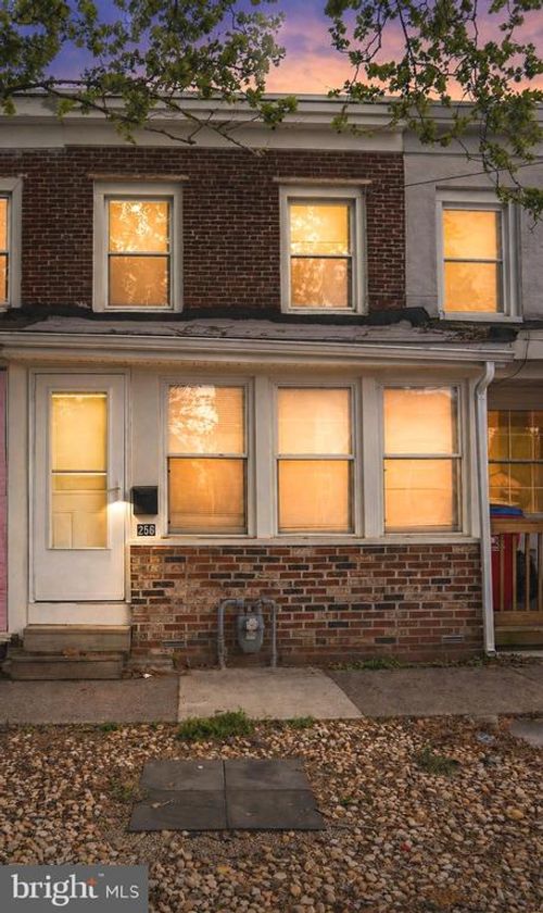 256 Hayes St, BRISTOL, PA, 19007-4410 | Card Image