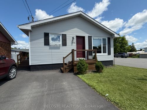 273 Main St S, Alexandria, ON, K0C1A0 | Card Image