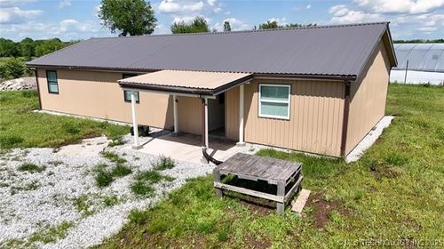 8234 E 400, Strang, OK, 74367-4281 | Card Image