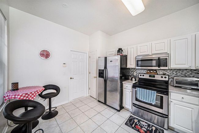 18981 Duquesne Dr, Townhouse with 2 bedrooms, 3 bathrooms and null parking in TAMPA FL | Image 12