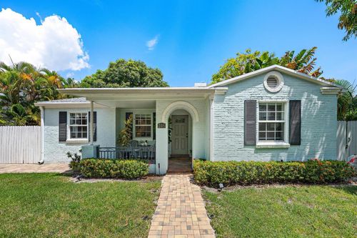205 Wenonah Pl, West Palm Beach, FL, 33405-1947 | Card Image