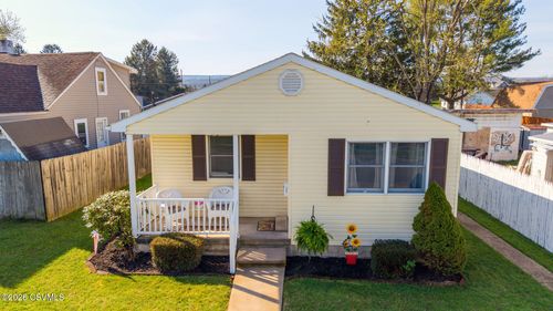 1902 Fairview Avenue, Berwick, PA, 18603 | Card Image