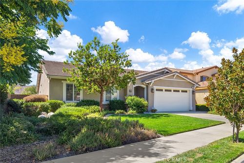 27935 Brightside Cv, Menifee, CA, 92585-9259 | Card Image
