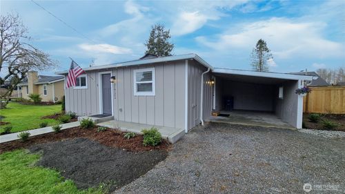 a-31721 W Commercial St, Carnation, WA, 98014-7634 | Card Image