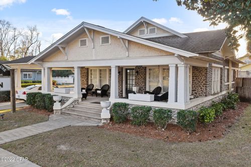 896 Main St, Chipley, FL, 32428-1925 | Card Image