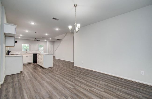 B - 8718 Scott St, Home with 6 bedrooms, 4 bathrooms and null parking in Houston TX | Image 38