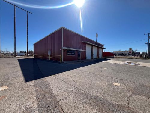 212 N 9th St, Canute, OK, 73626 | Card Image