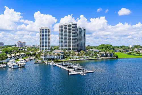 301-1 Water Club Way, North Palm Beach, FL, 33408-3753 | Card Image