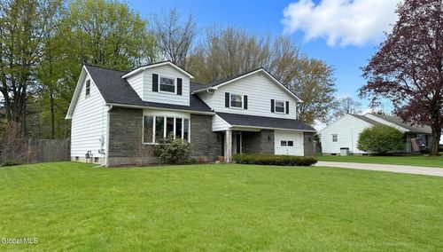 24 Lorelei Ln, Glenville, NY, 12302-4027 | Card Image