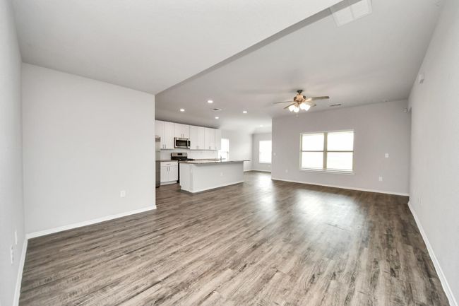 20715 Southern Woods Dr, House other with 4 bedrooms, 3 bathrooms and 2 parking in New Caney TX | Image 16