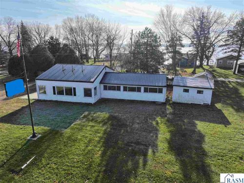 106 N Shore Dr, Elysian, MN, 56028-2048 | Card Image