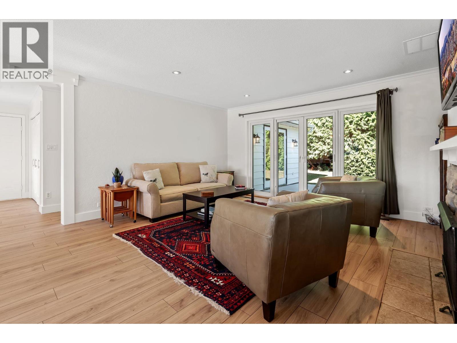 Residential in North Vancouver 3