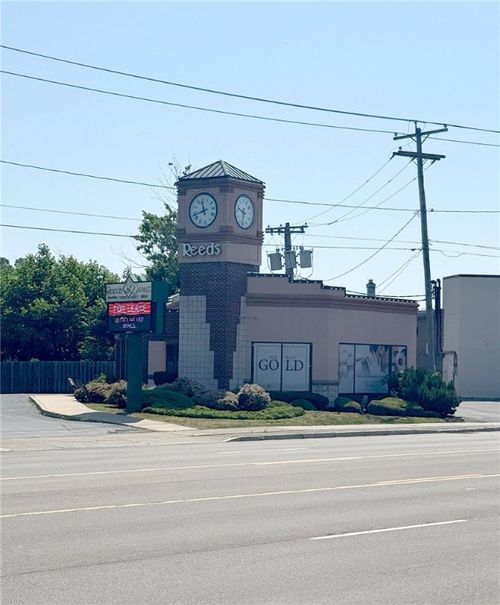 1401 Military Rd, Niagara Falls, NY, 14304-1738 | Card Image