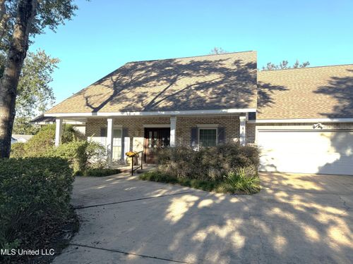 6303 Prado Rd, Ocean Springs, MS, 39564-2210 | Card Image