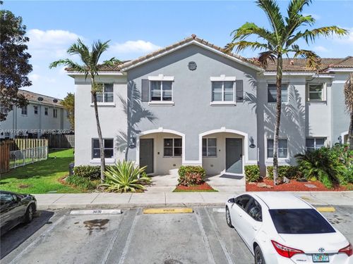 3070 Se 17th Ave, Homestead, FL, 33035-2351 | Card Image