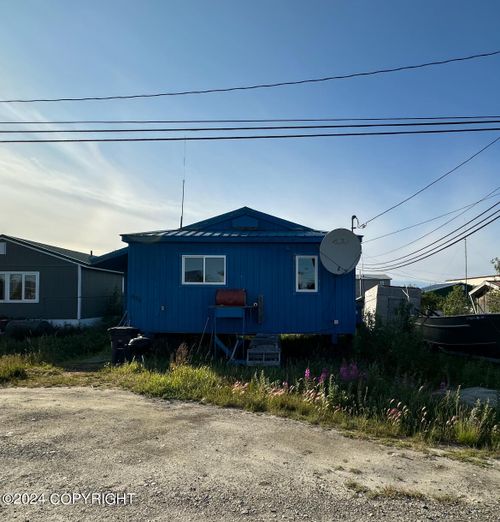 375 Tundra Way, Kotzebue, AK, 99752 | Card Image