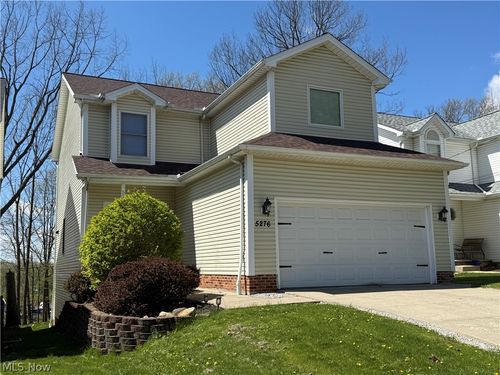 5276 W 83rd St, Parma, OH, 44129-1320 | Card Image
