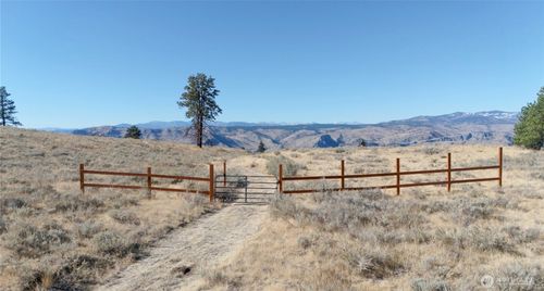 54 Wolf Holler Road, Waterville, WA, 98858 | Card Image