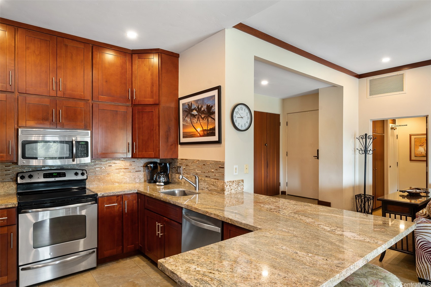 Residential in Lahaina 3