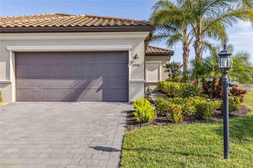 15941 Clear Skies Pl, BRADENTON, FL, 34211-1429 | Card Image