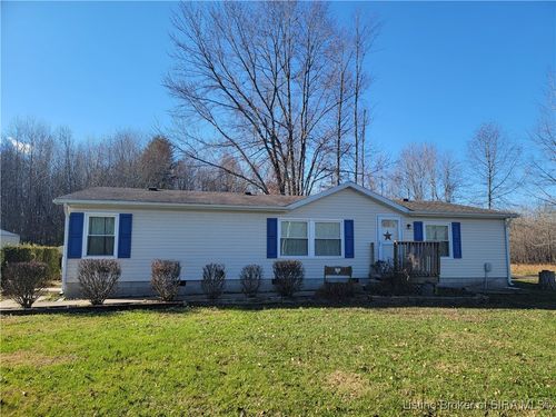 8067 N Oliver Ln, Dupont, IN, 47231-9565 | Card Image