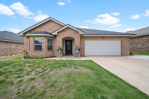 3238 Duke Ave, Big Spring, TX, 79720-3517 | Card Image