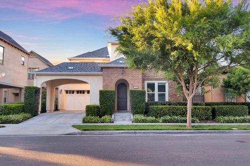 3243 Dullanty Way, Sacramento, CA, 95816 | Card Image