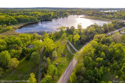 Lot 17 VL Golf Club, Oceola Township, MI, 48843 | Card Image
