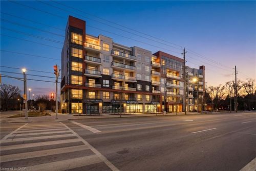 513-320 Plains Road E, Burlington, ON, L7T0C1 | Card Image