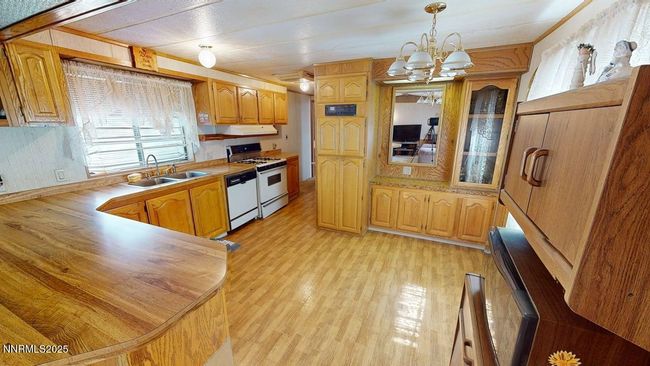 107 17 Th St, House other with 2 bedrooms, 2 bathrooms and 5 parking in Battle Mountain NV | Image 11