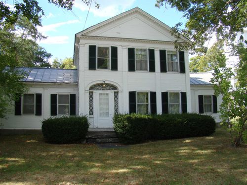 1441 E Main St, Poultney, VT, 05764-9237 | Card Image