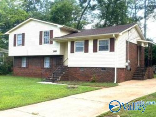 2416 Redmont Rd Nw, Huntsville, AL, 35810-3657 | Card Image