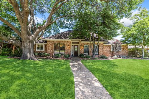 2333 Tamarisk Ln, Plano, TX, 75023-6422 | Card Image